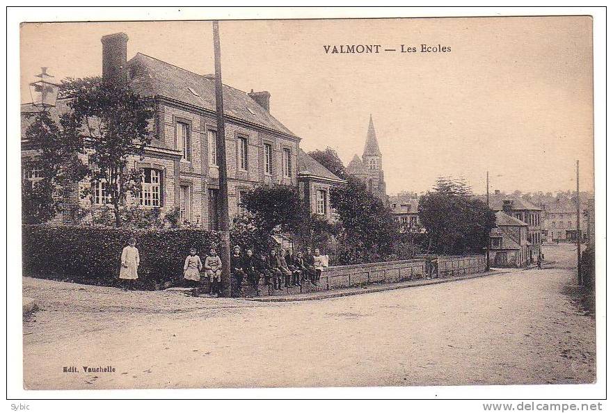 VALMONT - Les Ecoles - Valmont