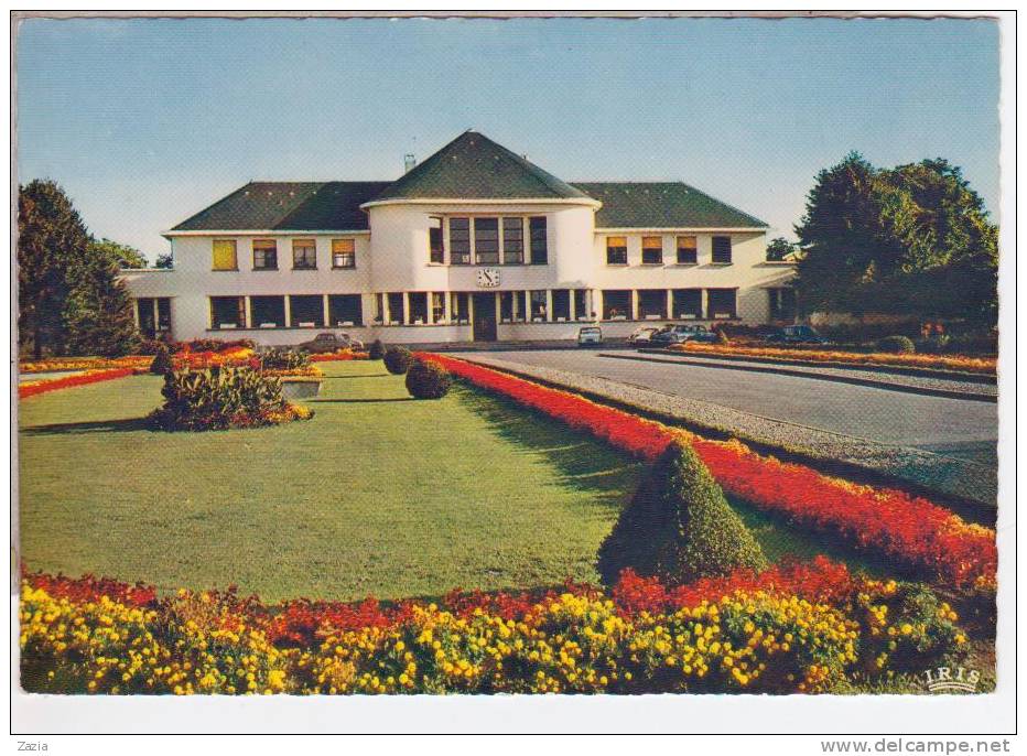 65.243/ LANNEMEZAN - L'Hôtel Psychiatrique- Le Pavillon D'entrée Et Ses Parterres Fleuris (cpsm N°6) - Lannemezan