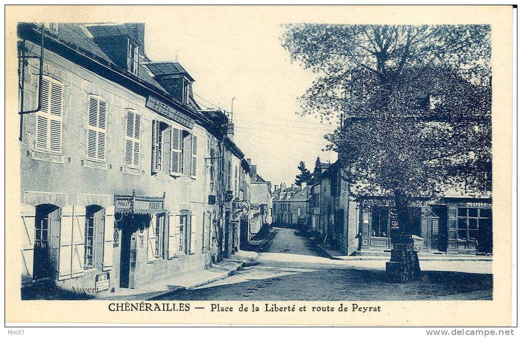 CHENERAILLES - Place De La Liberté - Chenerailles