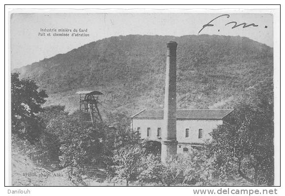 30 // LA GRAND COMBE - Puits Et Cheminée D Aération - Industrie Minère Du Gard - MINE - La Grand-Combe