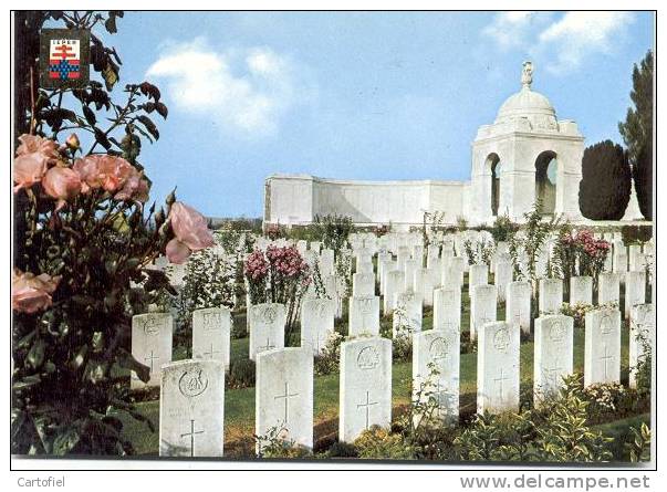 ZONNEBEKE-TYNE COT CEMETERY - Ieper