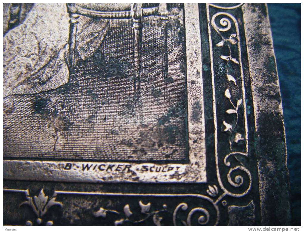 Bas Reliefs - Cuivre --16x11 Env-pio Ricci--- (peintre De 1850 A 1919)-tableau Chant D´autrefois-scuplteur  B.wicker - Altri & Non Classificati