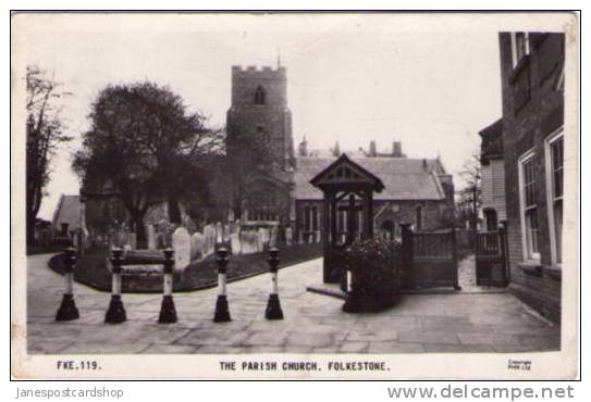 Folkestone Parish Church  REAL PHOTO - Folkestone KENT - Folkestone