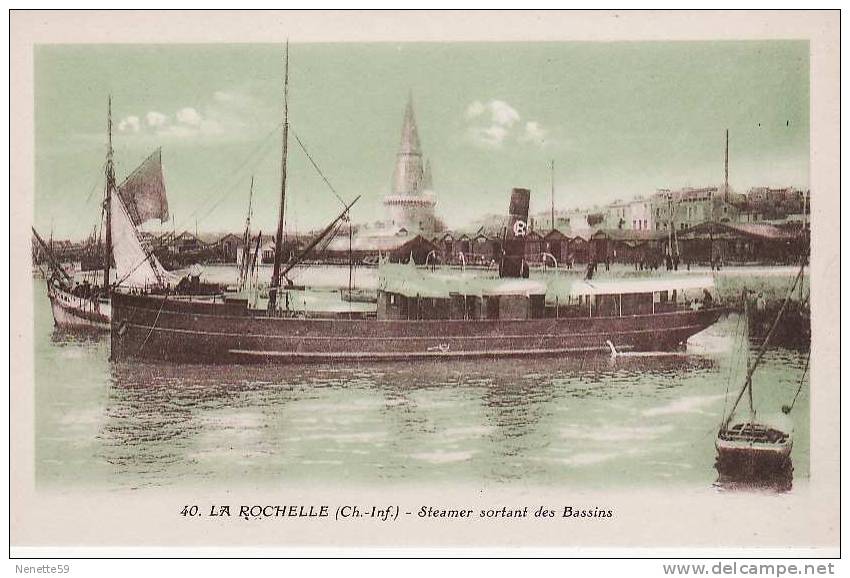 17 LA ROCHELLE Steamer Sortant Des Bassins Animés - La Rochelle