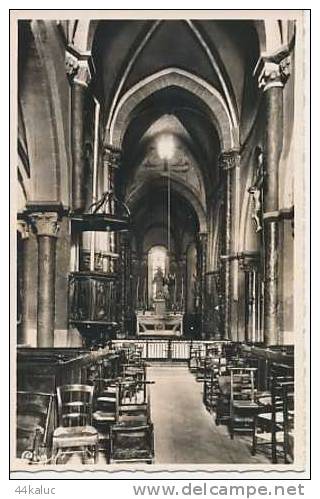 MONTAIGUT EN COMBRAILLE Intérieur De L'Eglise - Montaigut