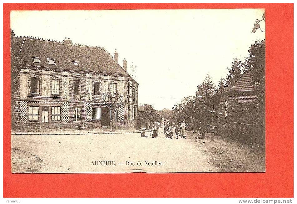 AUNEUIL - Rue Noailles - Auneuil