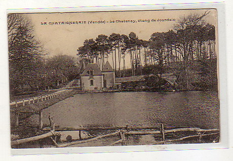 La Chataigneraie : Le Chatenay, étang De Jourdain - La Chataigneraie