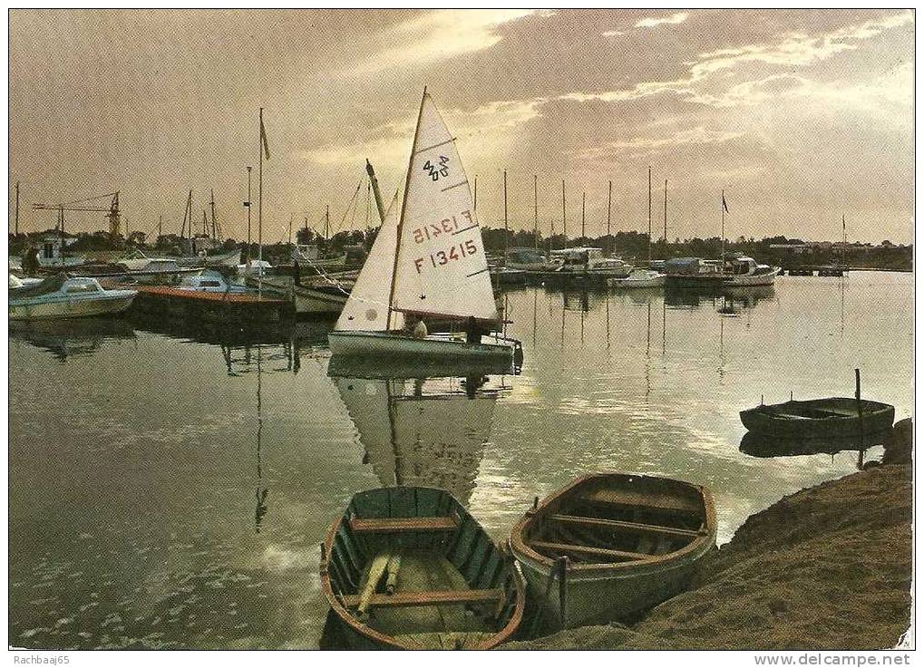 OOSTENDE 1975 - Oostende