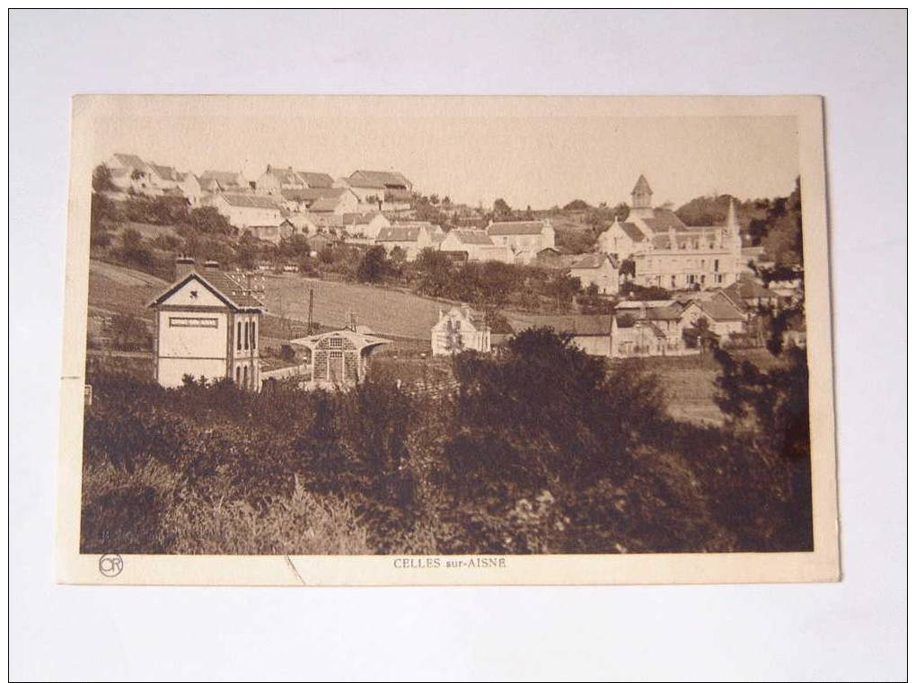 02 CELLES SUR AISNE - TBP VUE GENERALE DU VILLAGE ( OR CH. BRUNEL à REIMS ) - Autres & Non Classés