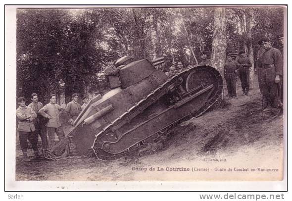 MILITARIA , N° 136 , Camp De La Courtine , Char De Combat En Manoeuvre - Ausrüstung