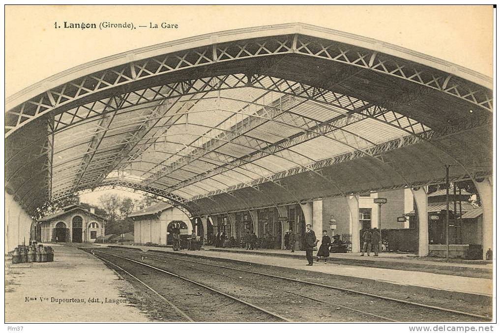 LANGON - Intérieur De La Gare - Langon