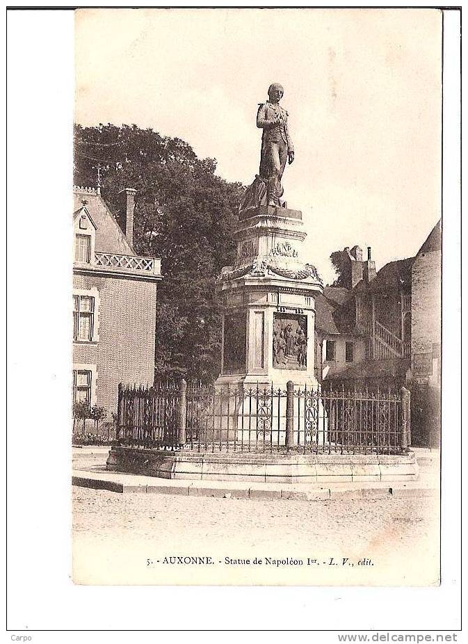 AUXONNE. - Statue De Napoléon 1er. - Auxonne