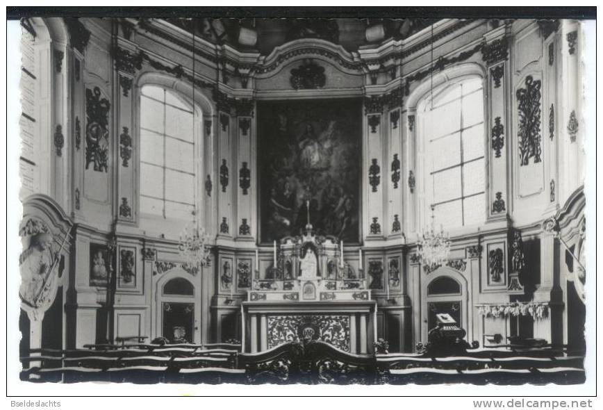Isenberge Binnenzicht Kapel Olvr Van Barmhartigheid 1654 - Alveringem