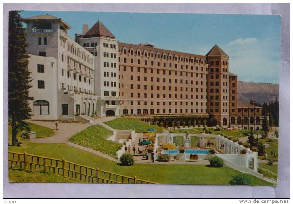 Vintage Postcard From 1950's-1960s Chateau Lake Louise With Swimming Pool Banff Canada, Canadian Rockies - Banff