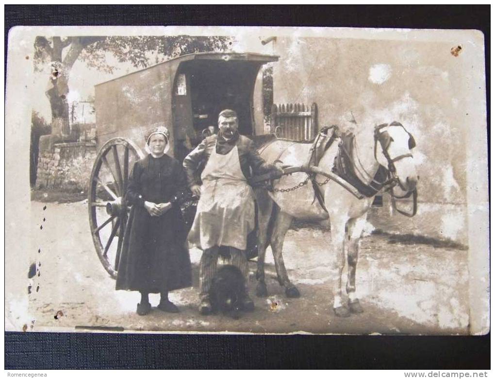 MARCHAND AMBULANT - BOUCHER (?) - Carte-photo - Non Voyagée - Très Beau Cliché - Tâchée Et Trous De Punaises (voir Scan) - Mercaderes