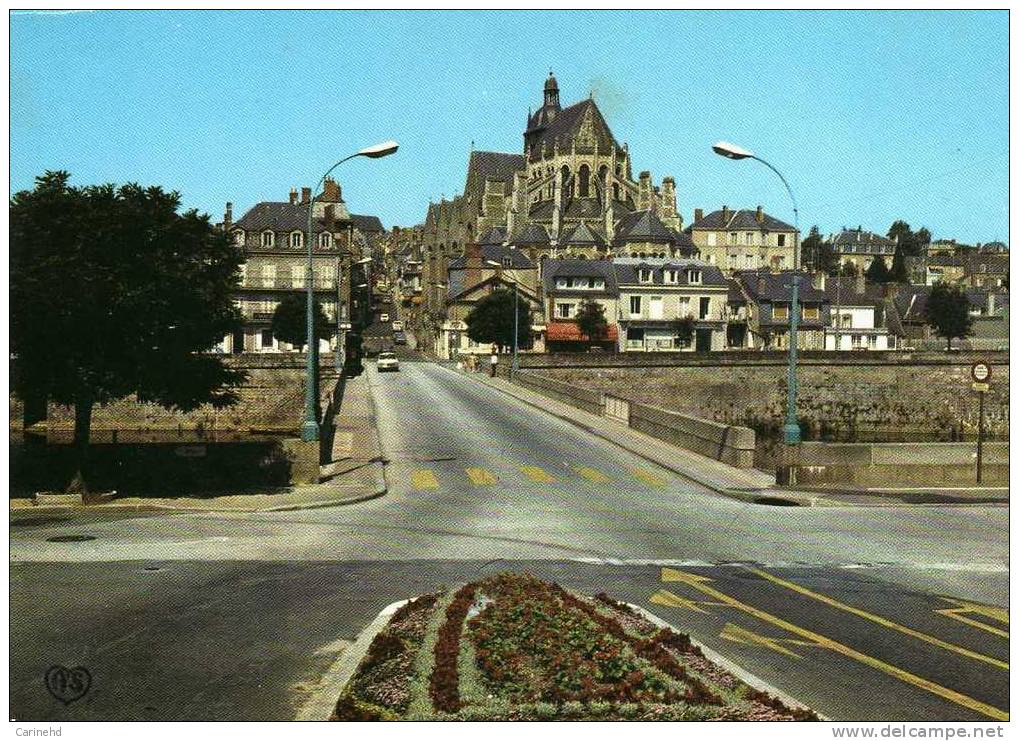 MAYENNE PONT NOTRE DAME - Mayenne