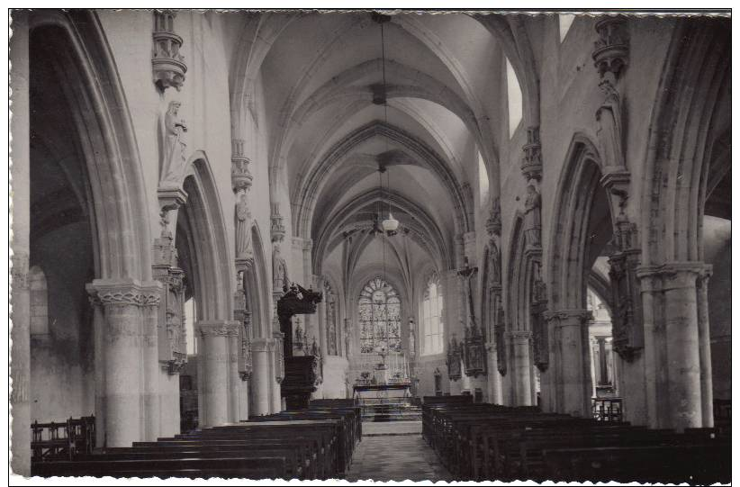 ARDENNES. GRANDPRE. INTERIEUR DE L´EGLISE. CP DENTELEE - Other & Unclassified