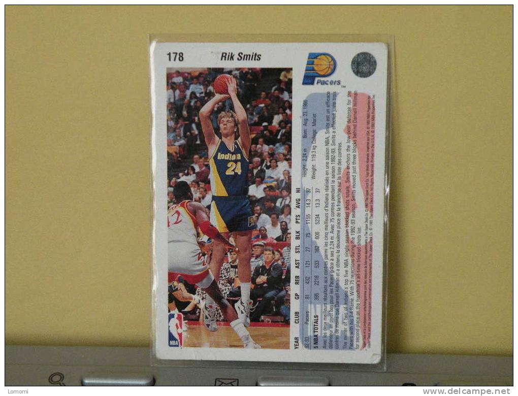PACERS Indiana - C - 92 / 93  ( Carte ) Rik SMITS - N.B.A . N°178 . 2 Scannes - Indiana Pacers