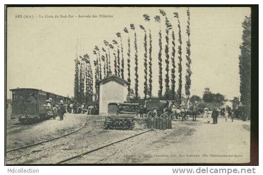 01 ARS / La Gare Du Sud-est Arrivée Des Pèlerins / - Ars-sur-Formans