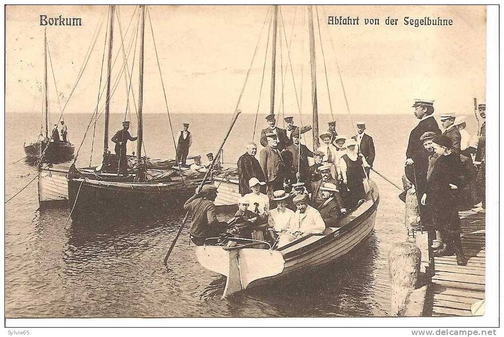 BORKUM-Abfahrt Von Der Segelbuhne - Borkum