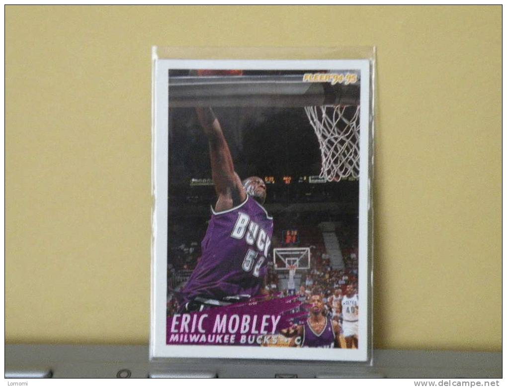 Milwaukée Bucks - C - 94 / 95 ( Carte ) Eric Mobley - N.B.A .n° 131 . 2 Scannes - Milwaukee Bucks