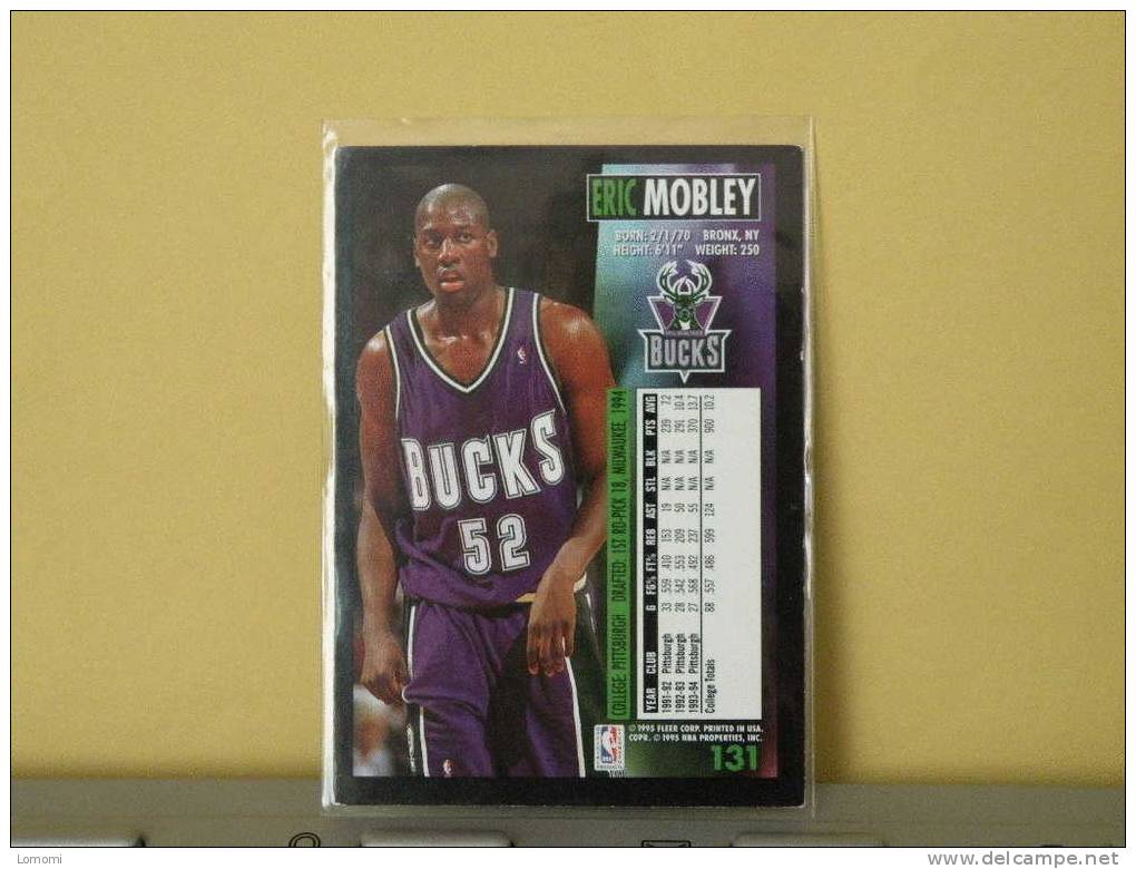 Milwaukée Bucks - C - 94 / 95 ( Carte ) Eric Mobley - N.B.A .n° 131 . 2 Scannes - Milwaukee Bucks