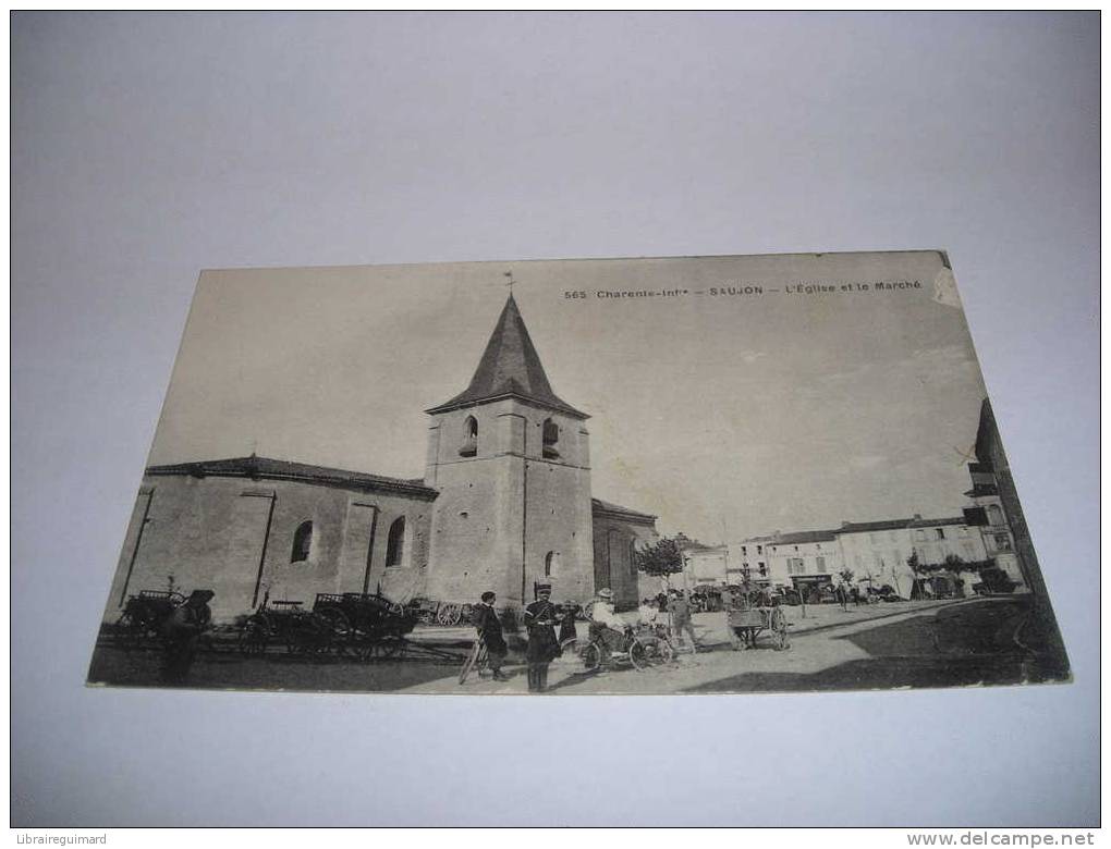 Bli - CPA N°565 - SAUJON -L'Eglise Et Le Marché - [17] Charente Maritime - Saujon