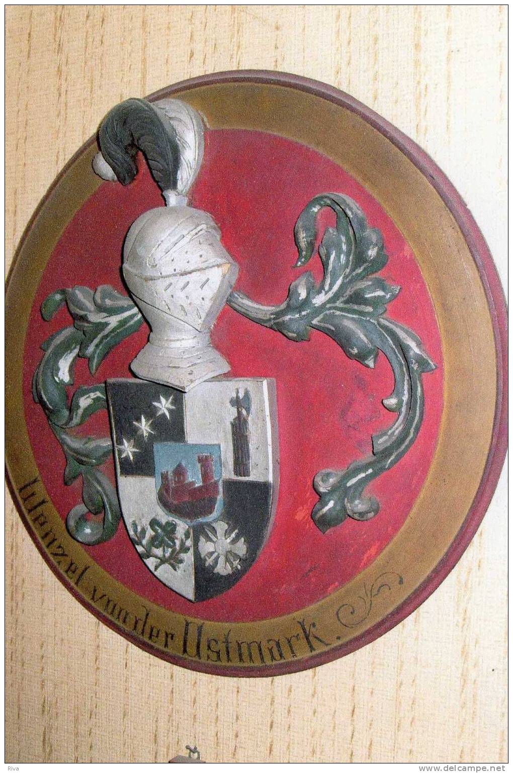 Blason En Bois (Décor Enrelif ) ( Dia/ 34 Cm ) - Uniform