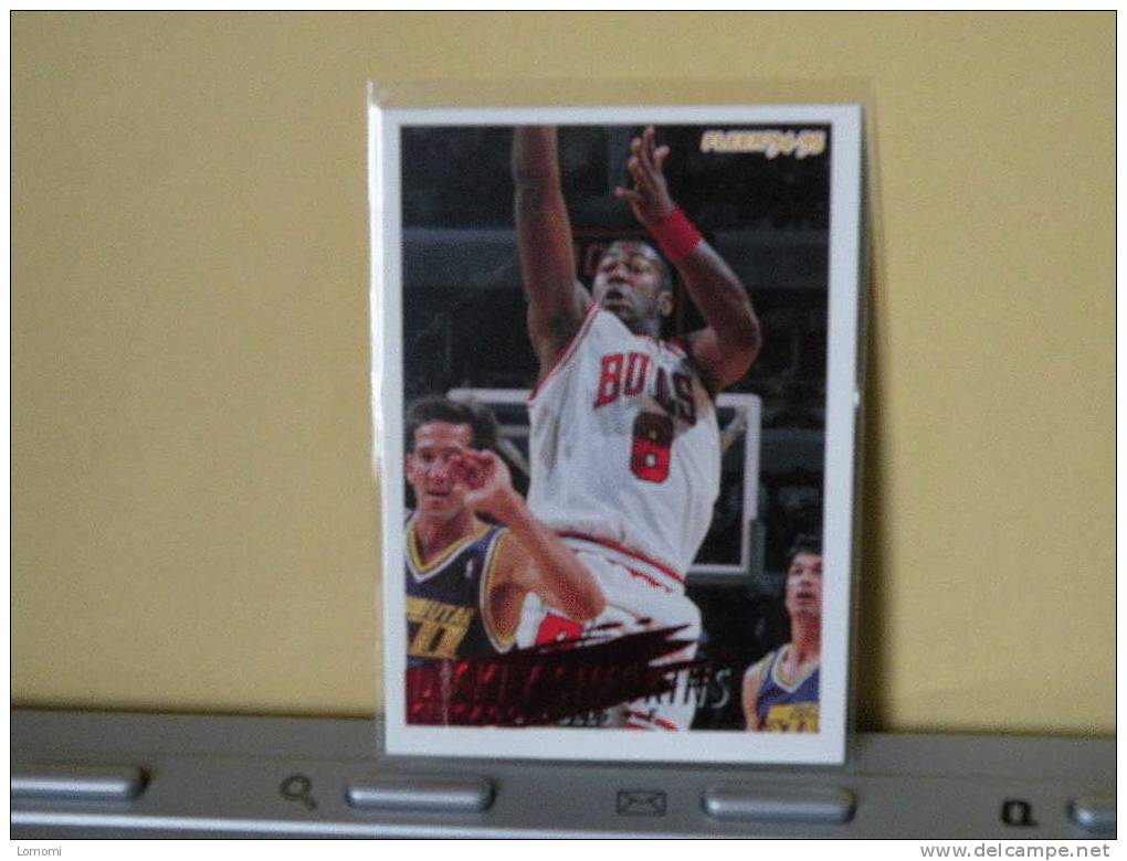 Chicago Bulls - 94/95 ( Carte ) Dickey Simpkins - N.B.A . N°263 . 2 Scannes - Chicago Bulls