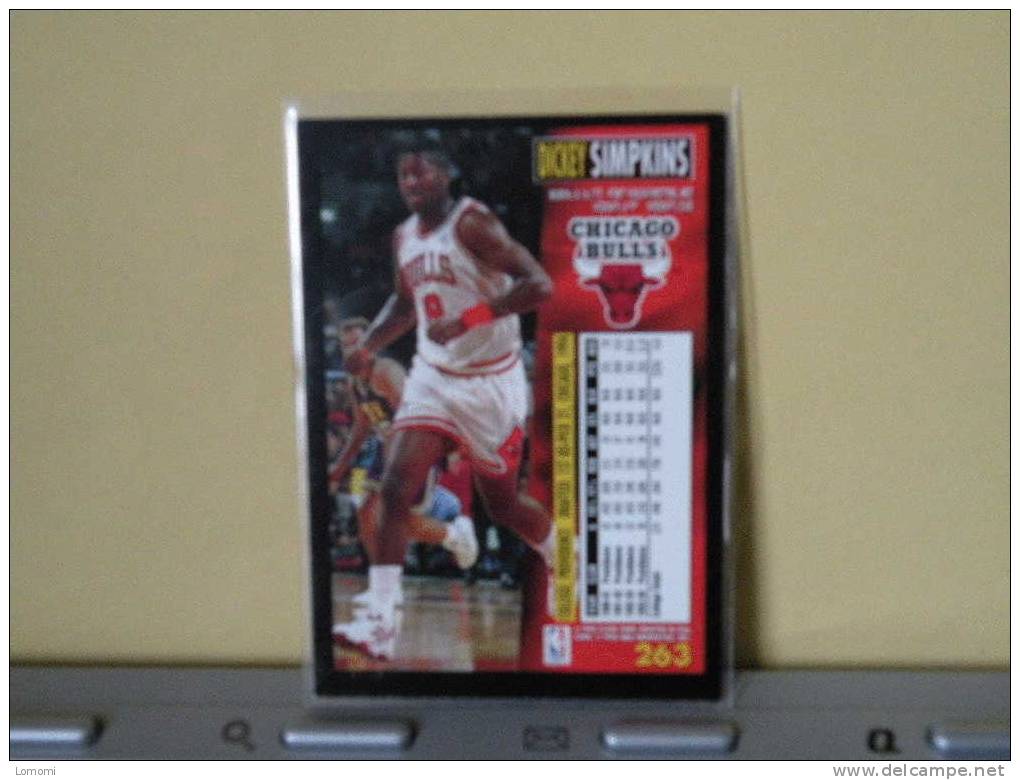 Chicago Bulls - 94/95 ( Carte ) Dickey Simpkins - N.B.A . N°263 . 2 Scannes - Chicago Bulls