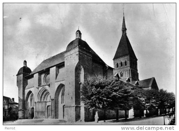 211009C CPSM Glacée N&B : Eglise Notre Dame - Wassy