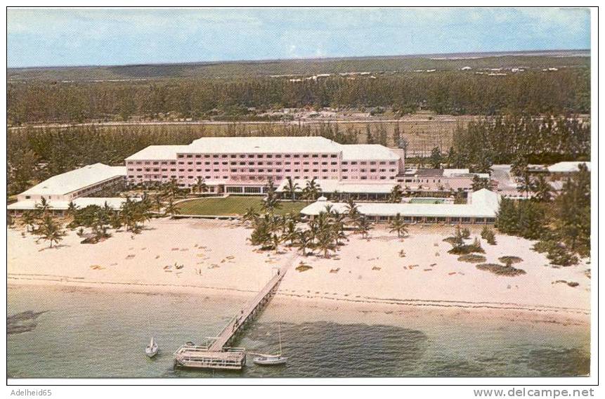 Lot 2x Emerald Beach Hotel Nassau Bahamas - Bahamas