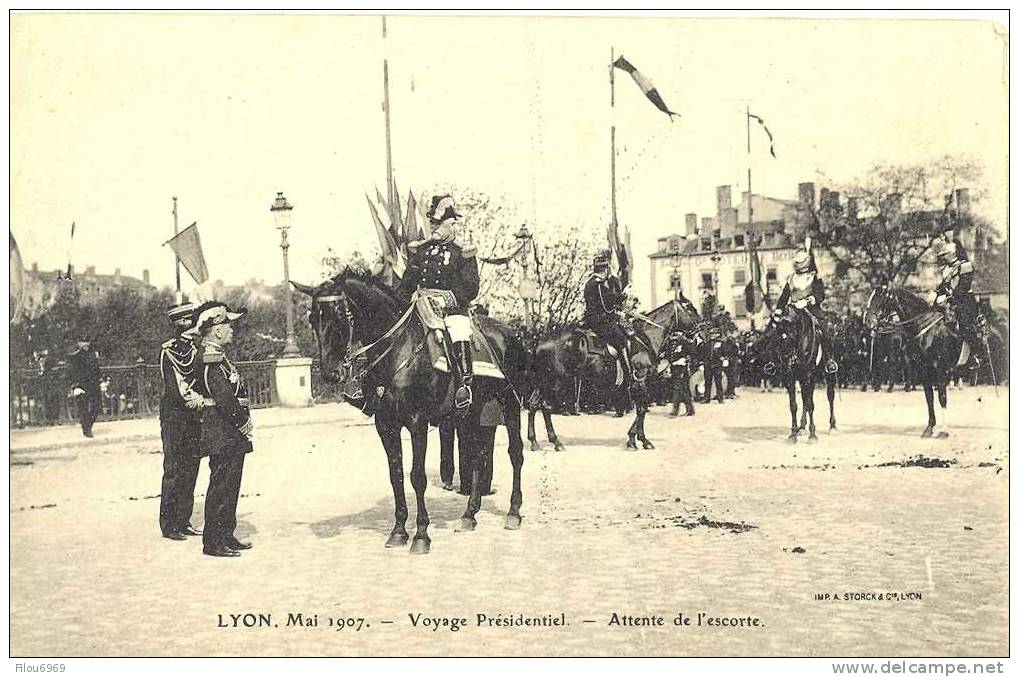 RARE CARTE POSTALE   VOYAGE PRESIDENTIEL MONSIEUR LE PRESIDENT ARMAND FALLIERES A LYON  EN  MAI  1907 - Evenementen