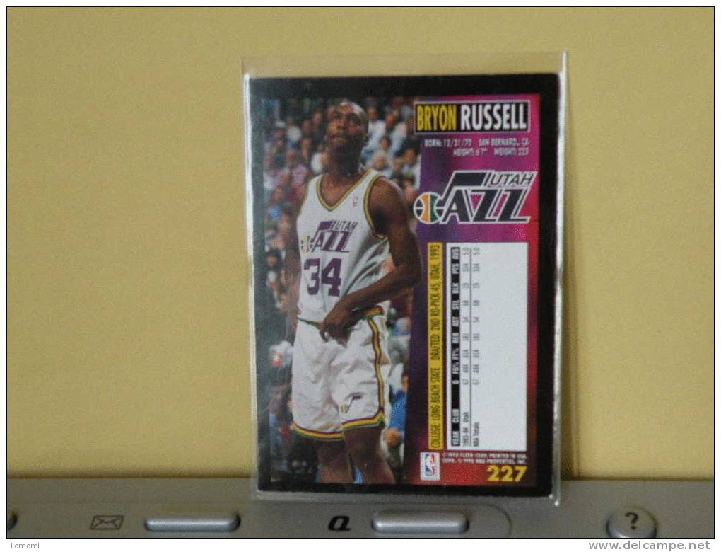 UTAH JAZZ, 94/95- Carte  Basketball-  Bryon RUSSELL - N.B.A . N° 227. 2 Scan - Utah Jazz