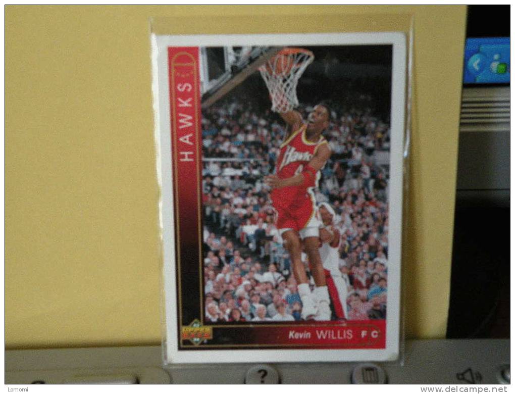 Atlanta Hawks , 93/94- Carte  Basketball -  Kevin Willis - N.B.A . N°43. 2 Scan - Atlanta Hawks