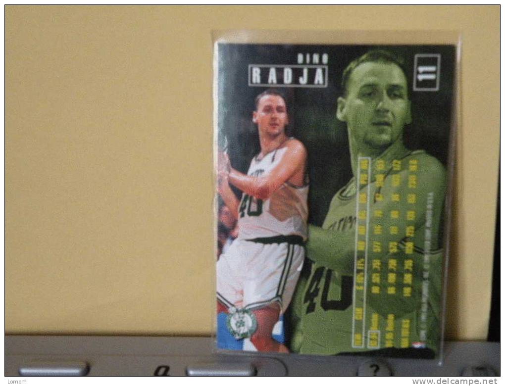 *BOSTON CELTICS, 94/95- Carte  Basketball - DINO RADJA - N.B.A . N° 11. 2 Scan - Boston Celtics