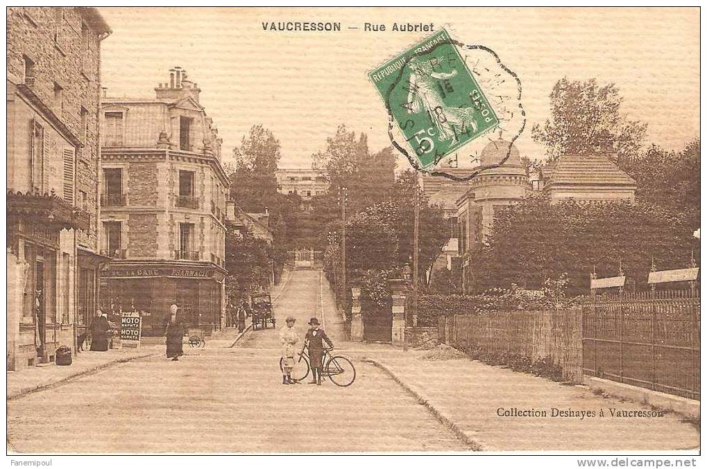 VAUCRESSON.   Rue Aubriet - Vaucresson