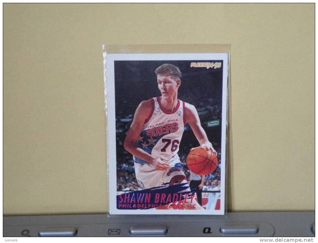 Philadelphia 76ers, 94/95- Carte  Basketball - Shawn Bradley - N.B.A . N° 173. 2 Scan - Philadelphia 76ers