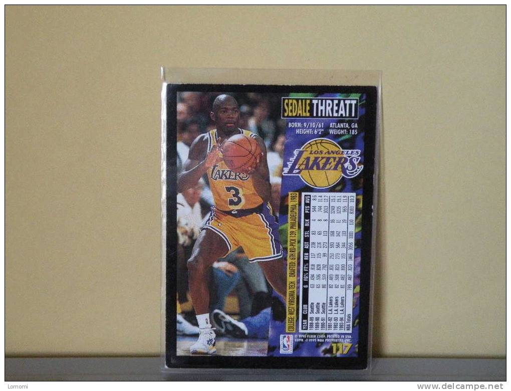 LOS ANGELES Lakers, 94/95- Carte  Basketball - SEDALE THREATT - N.B.A . N° 117. 2 Scan - Los Angeles Lakers