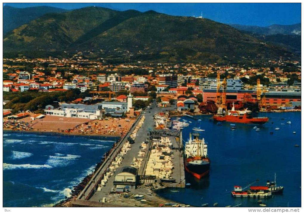 MARINA  DI   CARRARA  PORTO NAVE  TOSCANA  VIAGGIATA COME DA FOTO - Carrara