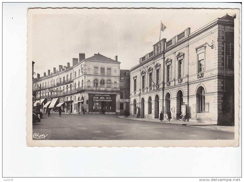 SABLE SUR SARTHE  -  La Mairie - Sable Sur Sarthe