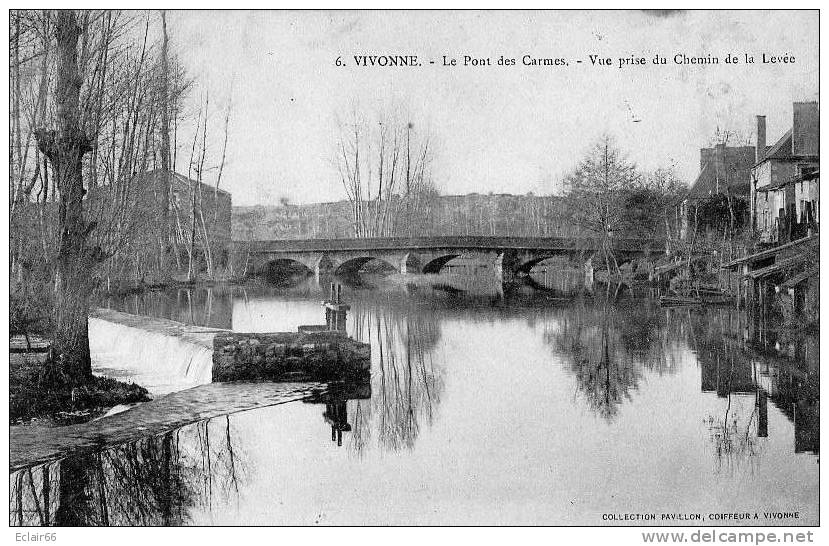 86  Vivonne -Le Pont Des Carmes - Vue Prise Du Chemin De La Levée Coll Pavillon Coiffeur A Vivonne CPA  Année  1905 - Vivonne