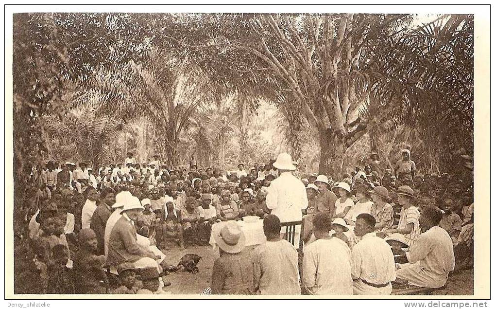 GABON-SERVICE DE COMMUNION EN PLEIN AIR A SAMKITA - Gabun