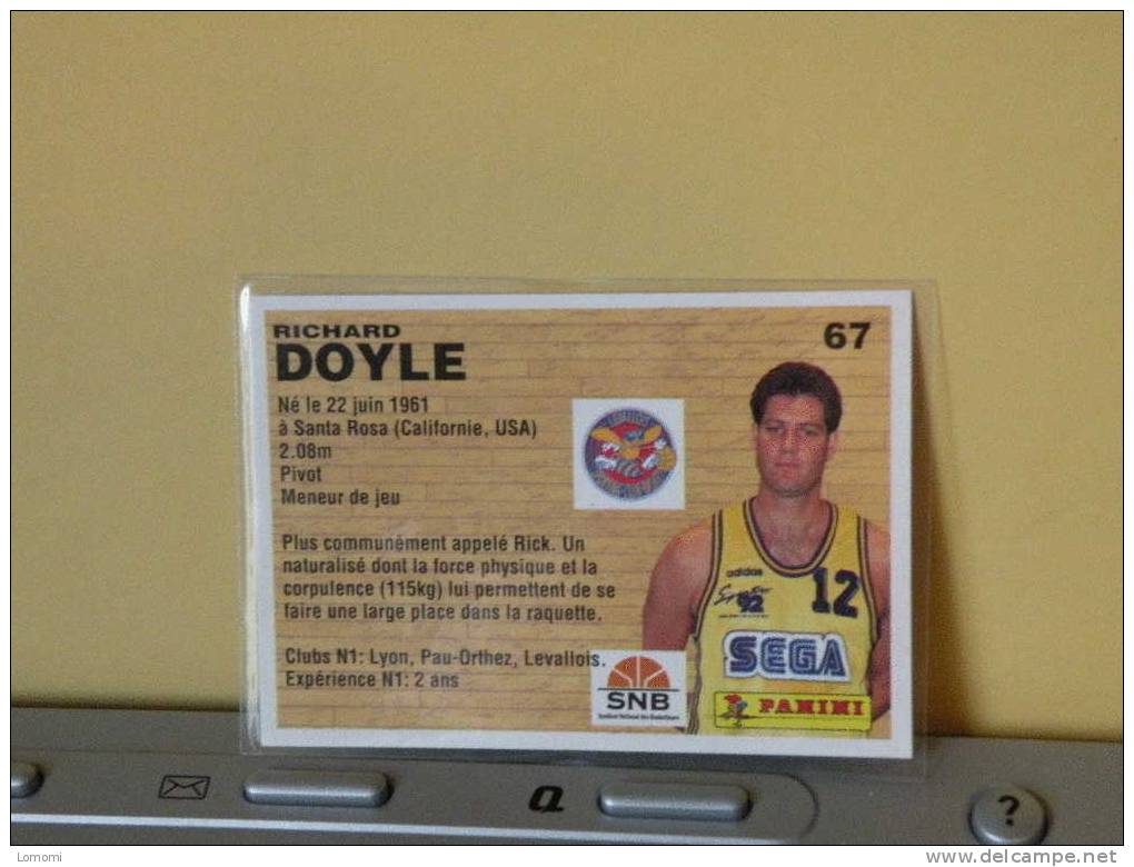 Carte  Basketball, 1994 équipe - Levallois - Richard DOYLE - N° 67 - 2scan - Habillement, Souvenirs & Autres