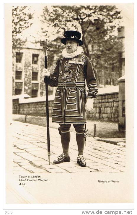 Tower Of London  Chief Yeoman Warder A16   London - Tower Of London