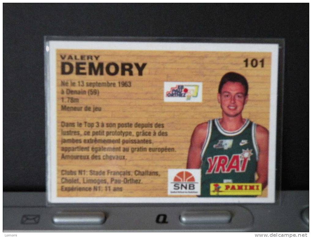*Carte  Basketball, 1994 équipe - PAU ORTHEZ - Valéry DEMORY - N° 101 - 2scan - Habillement, Souvenirs & Autres