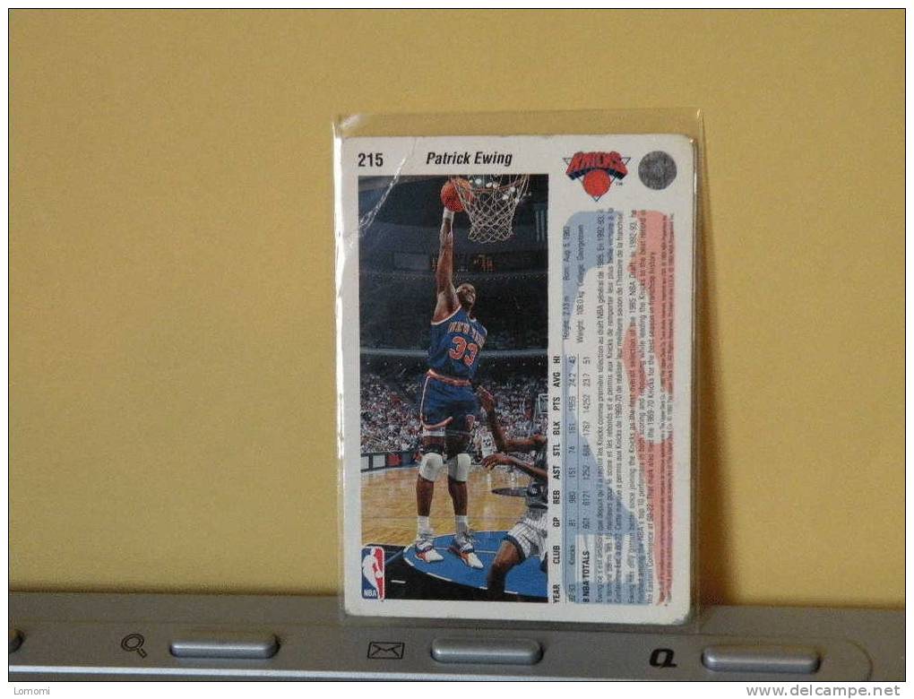 Carte  Basketball, 1992/93 équipe - New York Knicks - Patrick Ewing - N° 215 - 2scan - New York Knicks