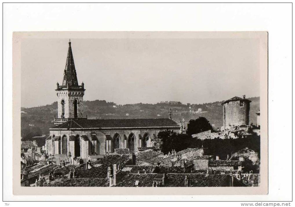 DRAGUIGNAN Vue Vers La Cathédrale - Draguignan