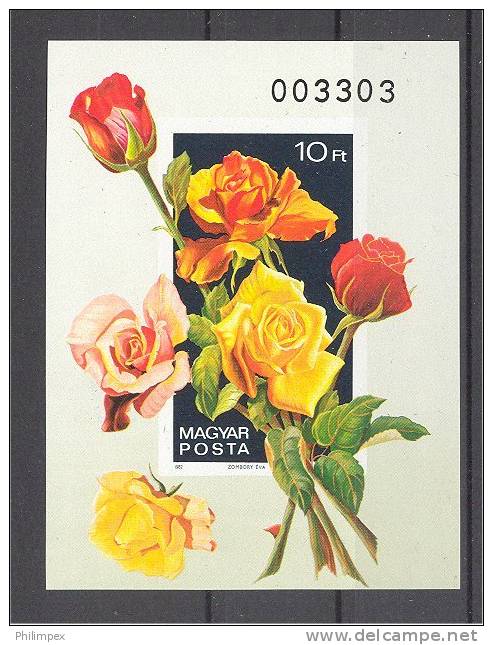 HUNGARY, ROSES / FLOWERS, IMPERFORATED SOUVENIR SHEET 1982 - Roses