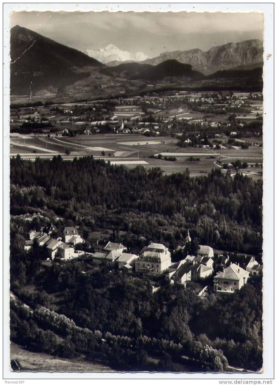 Ref 163 - BONNE-sur-MENOGE - Vue AERIENNE Et Massif Du Mont-Blanc  (1961 - Jolie Carte Semi-moderne Grand Format) - Bonne